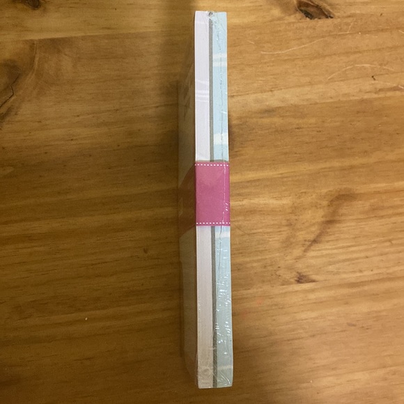 Empowerment theme Notepad Set - Picture 3 of 3